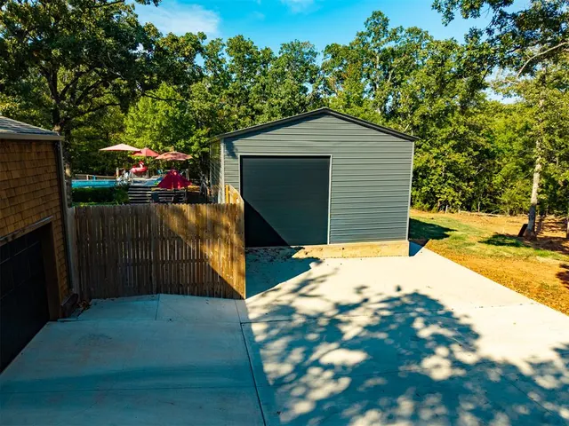 Photo 7 — 30 Pam Drive, Shawnee, OK 74804