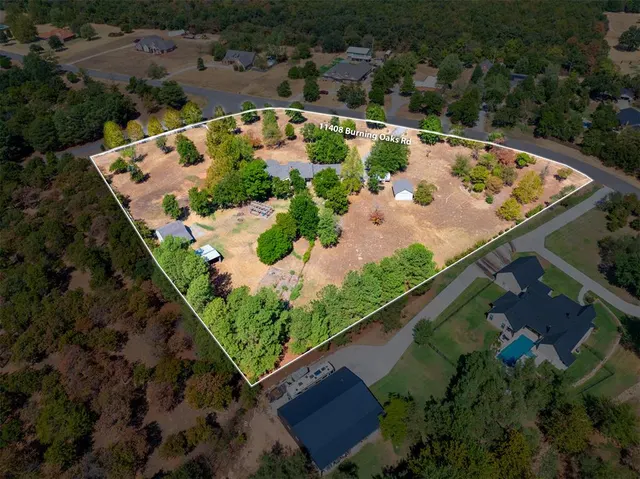 Photo 5 — 11408 Burning Oaks Road, Oklahoma City, OK 73150