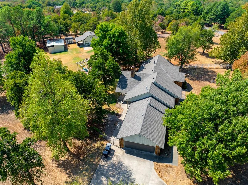 Photo 6 — 11408 Burning Oaks Road, Oklahoma City, OK 73150