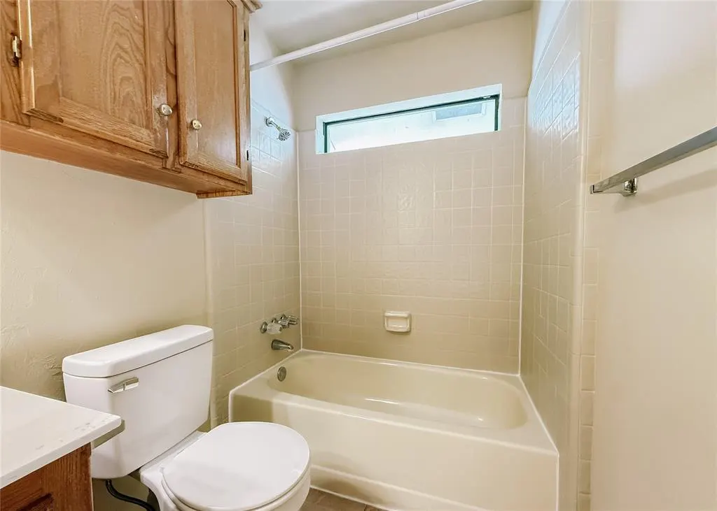 Photo 23 — 528 W 9th Street, Edmond, OK 73003