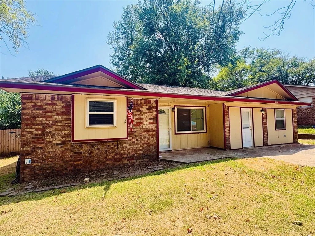 Front exterior — 808 Catherine Drive, Noble, OK 73068