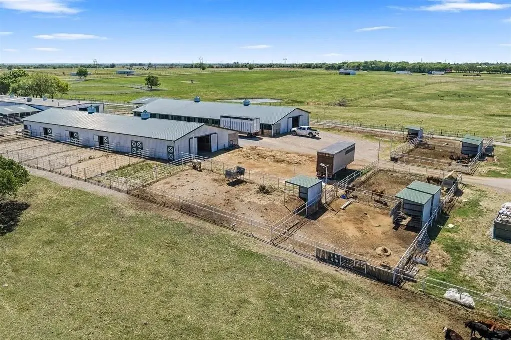 Photo 23 — 7511 Sunshine Lane, Marietta, OK 73448