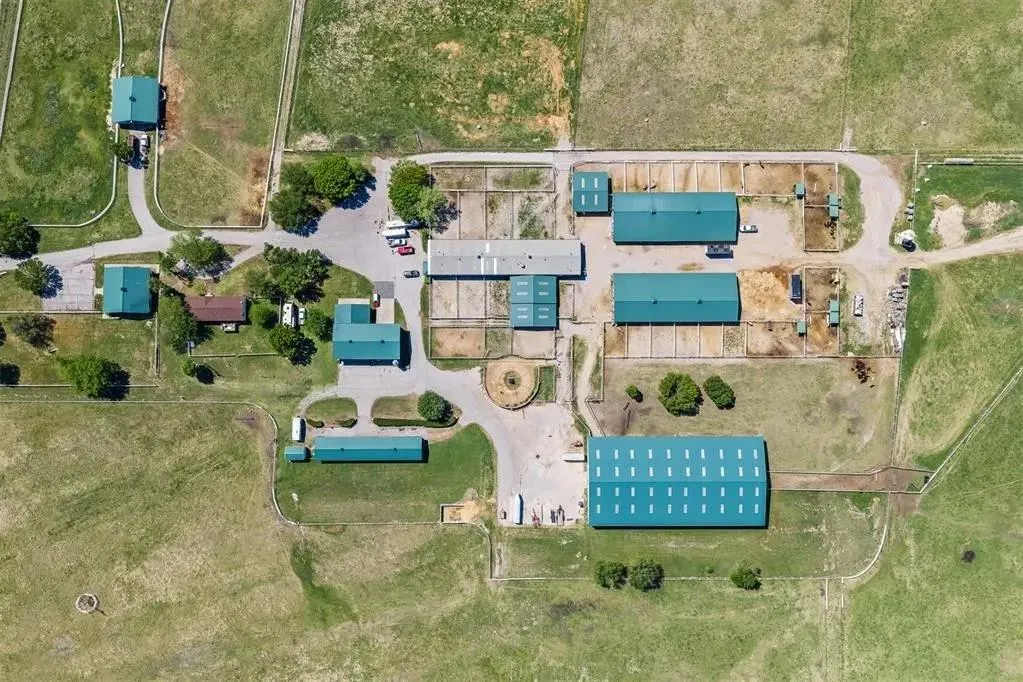 Photo 33 — 7511 Sunshine Lane, Marietta, OK 73448