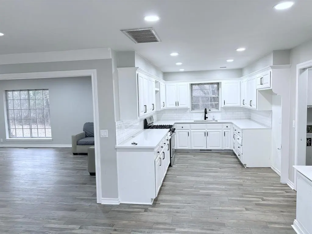 Photo 10 — 8520 E Covell Road, Arcadia, OK 73007