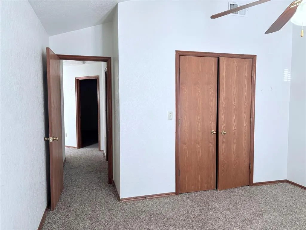 Photo 3 — 3200 Ridgecrest Court, Norman, OK 73072