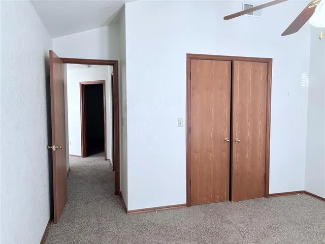 Photo 3 — 3200 Ridgecrest Court, Norman, OK 73072