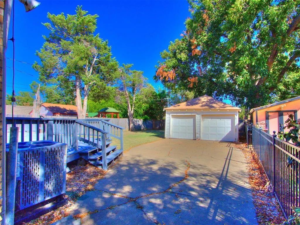 Photo 7 — 2309 NW 26th Street, Oklahoma City, OK 73107