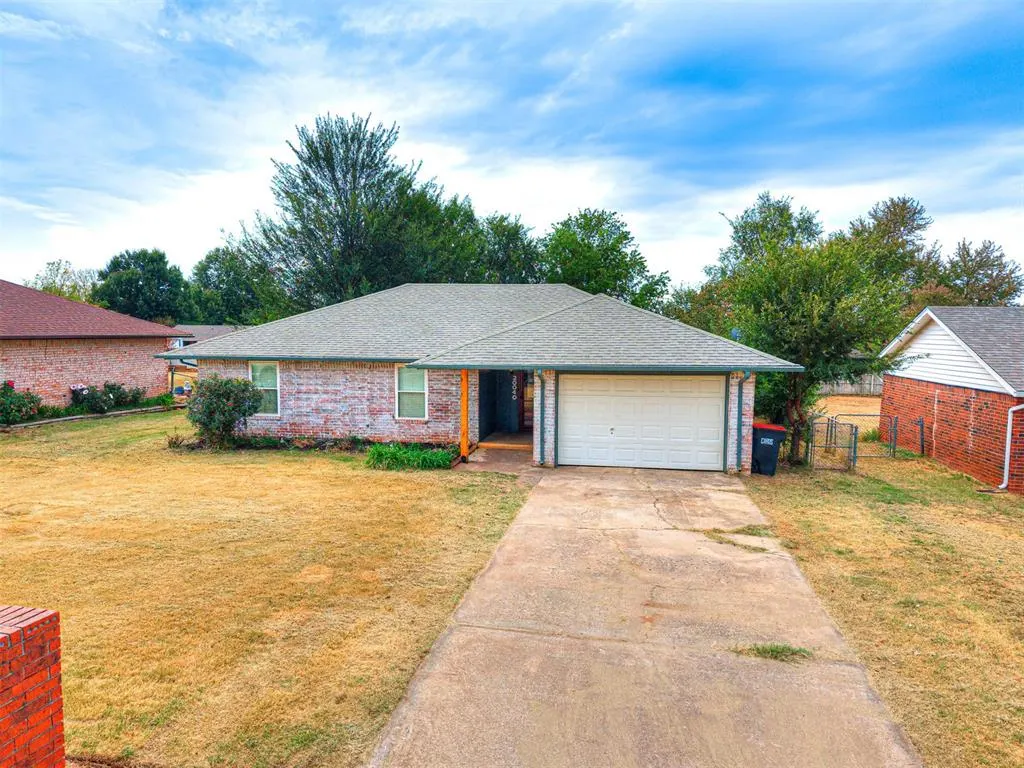 Photo 2 — 20040 Timberidge Road, Harrah, OK 73045