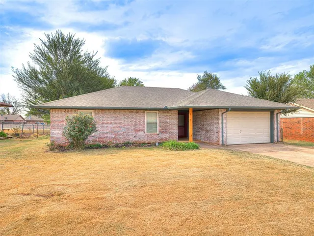 Photo 4 — 20040 Timberidge Road, Harrah, OK 73045
