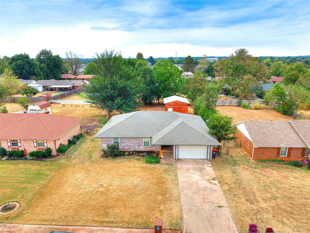Photo 8 — 20040 Timberidge Road, Harrah, OK 73045