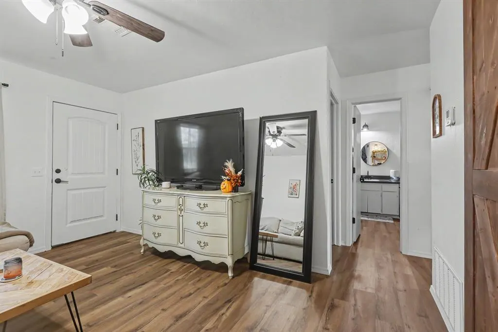 Photo 22 — 116 N McKenzie Street 116 + 118, Weatherford, OK 73096