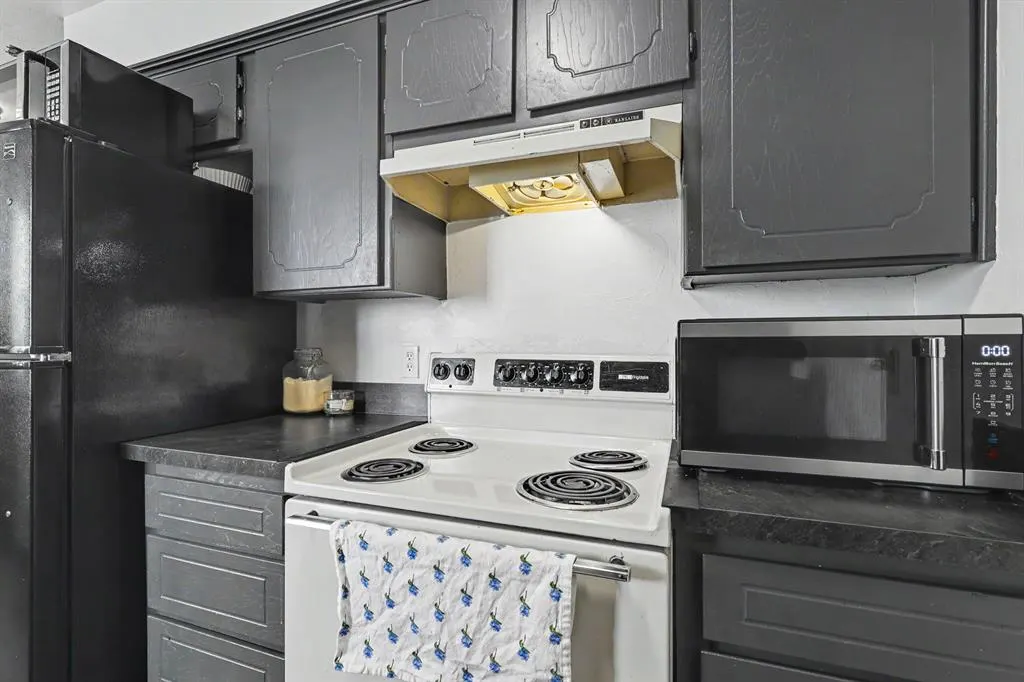 Photo 24 — 116 N McKenzie Street 116 + 118, Weatherford, OK 73096