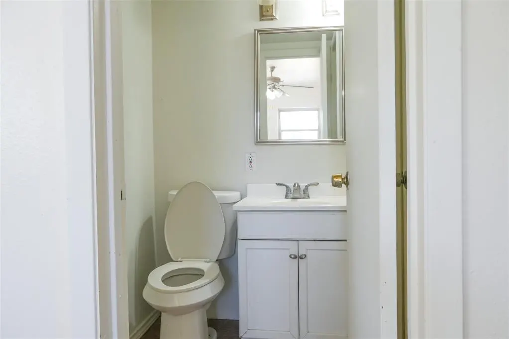 Photo 9 — 7228 NW 17th Street, Bethany, OK 73008