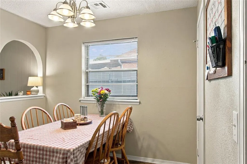 Photo 12 — 1711 Fremont Drive, The Village, OK 73120