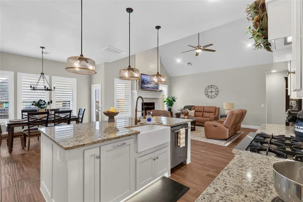Photo 9 — 304 Bray Lane, Yukon, OK 73099