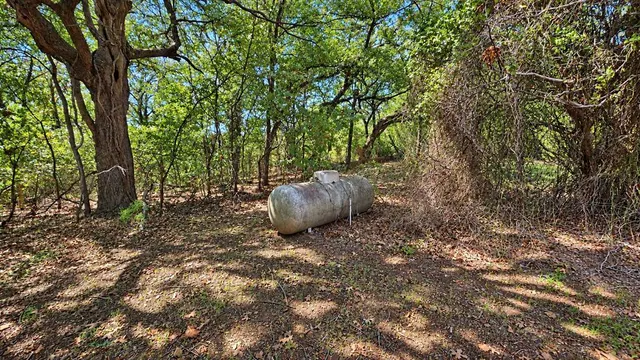 Photo 8 — 37 Timbercreek Lane, Wewoka, OK 74884