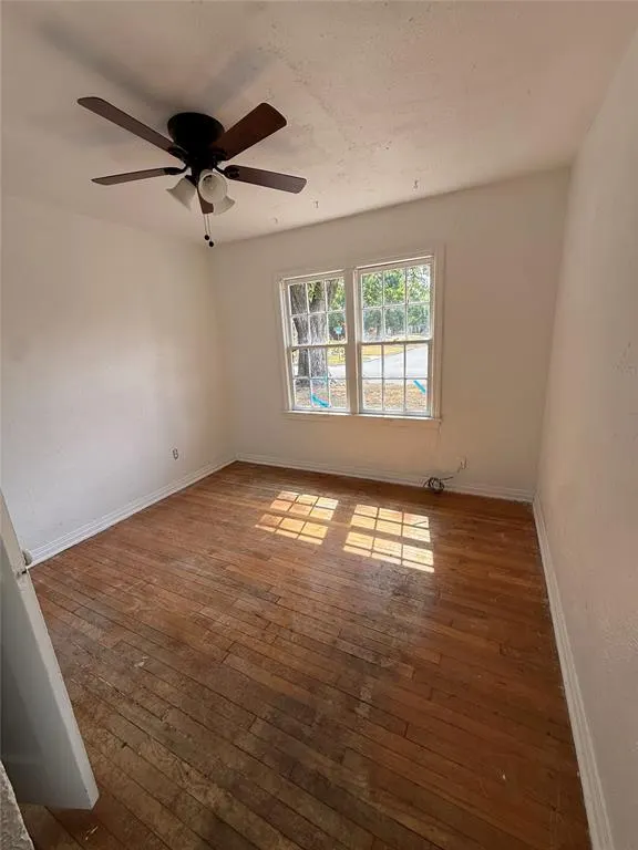 Photo 9 — 2049 NE 17th Street, Oklahoma City, OK 73111