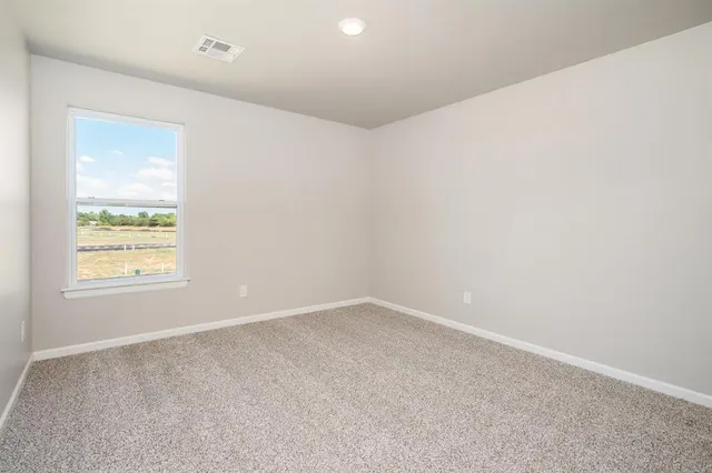 Photo 8 — 712 Luna Way, Tuttle, OK 73089