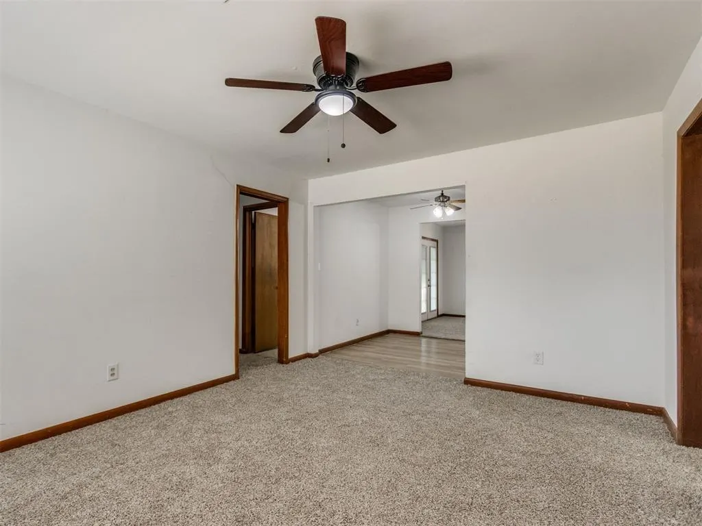 Photo 3 — 109 Rock Place, Moore, OK 73160