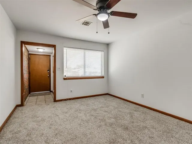 Photo 6 — 109 Rock Place, Moore, OK 73160