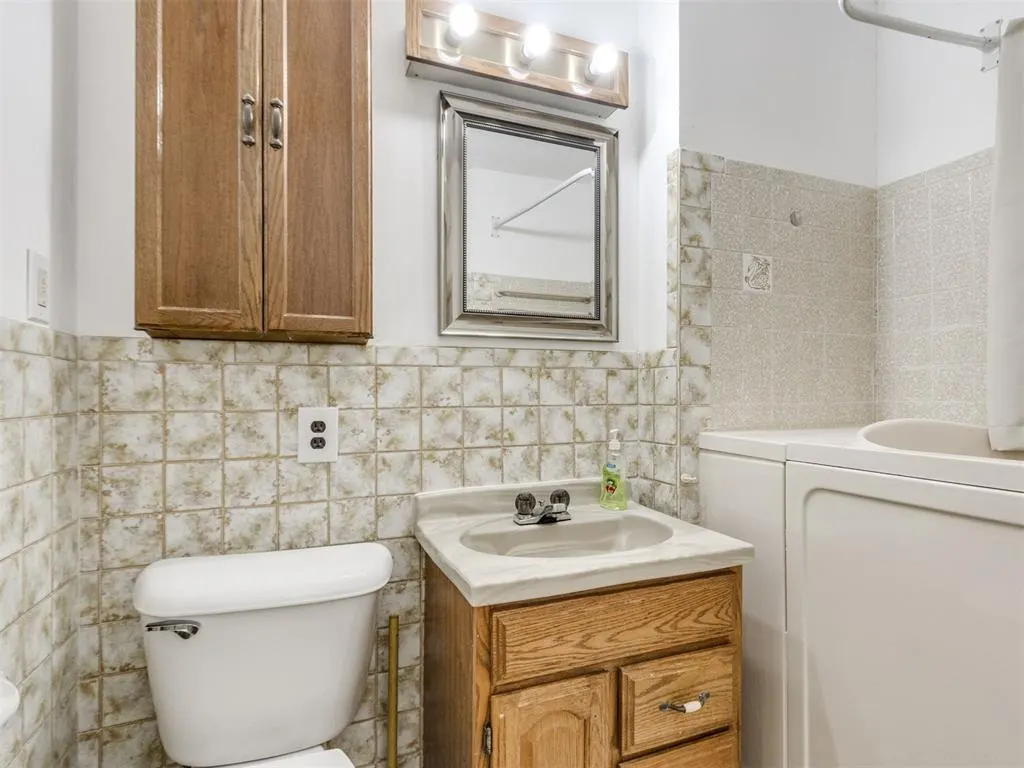 Photo 31 — 109 Rock Place, Moore, OK 73160