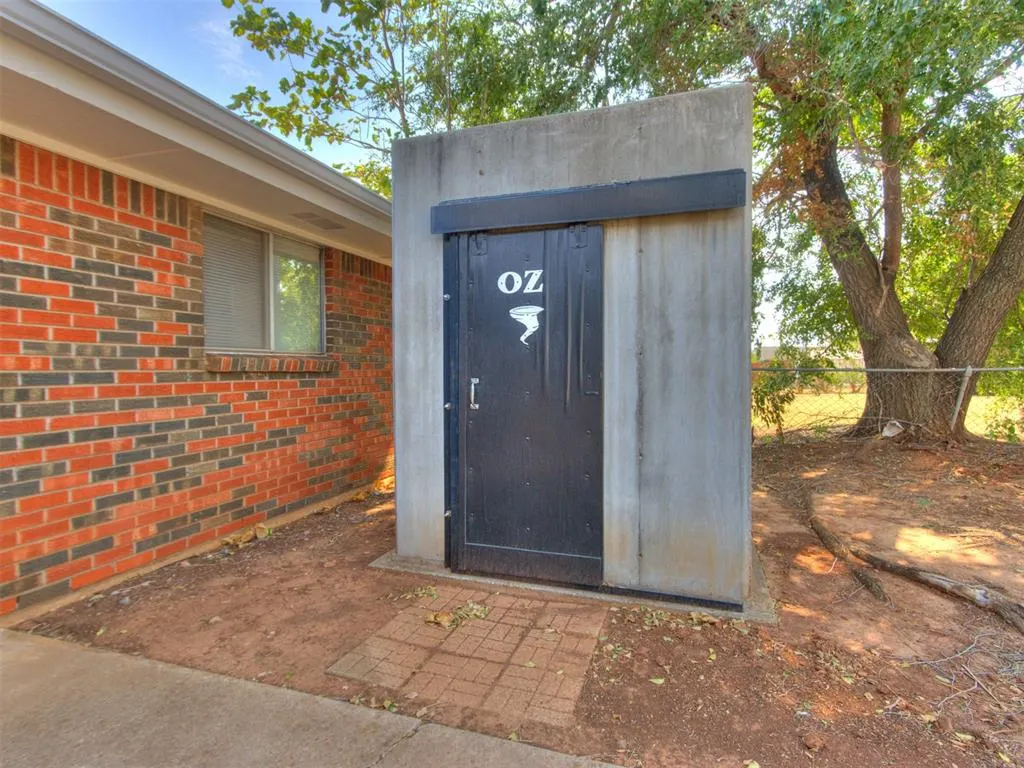 Photo 38 — 109 Rock Place, Moore, OK 73160