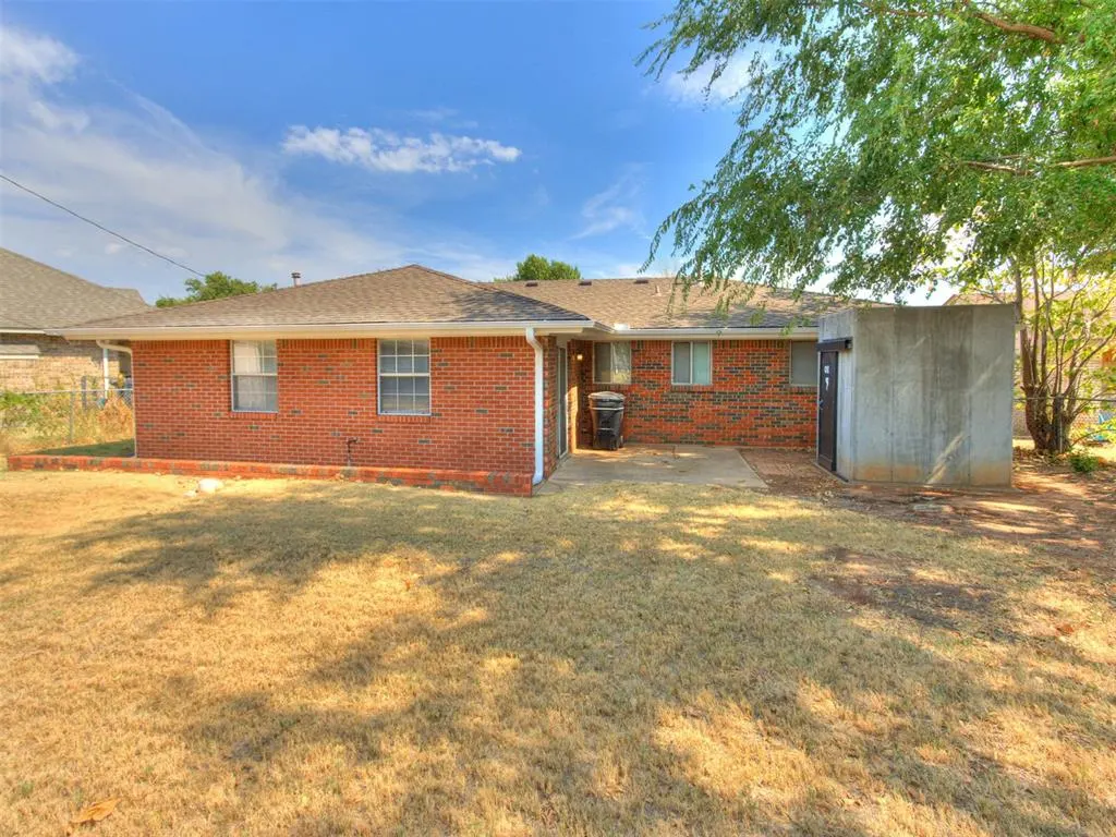 Photo 39 — 109 Rock Place, Moore, OK 73160