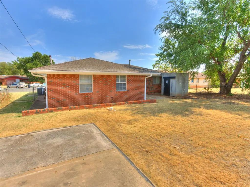 Photo 40 — 109 Rock Place, Moore, OK 73160