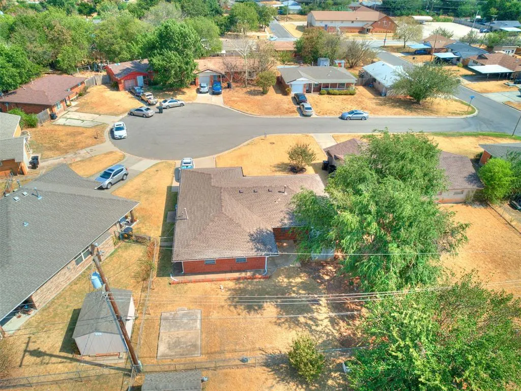 Photo 41 — 109 Rock Place, Moore, OK 73160