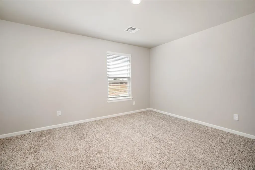 Photo 10 — 728 Luna Way, Tuttle, OK 73089