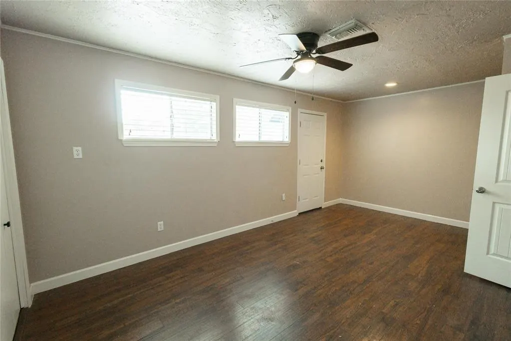 Photo 10 — 508 E Indian Drive, Midwest City, OK 73110