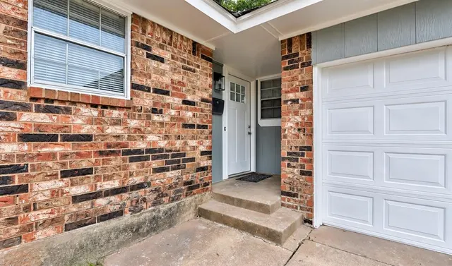 Photo 2 — 3208 SE 54th Street, Oklahoma City, OK 73135