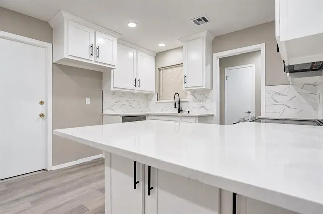 Photo 7 — 3208 SE 54th Street, Oklahoma City, OK 73135