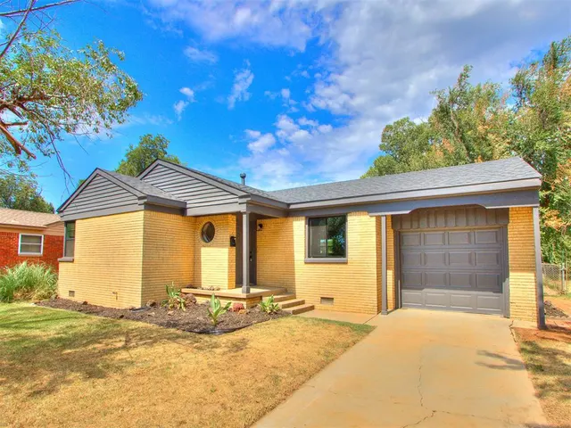 Photo 6 — 2201 N Roff Avenue, Oklahoma City, OK 73107