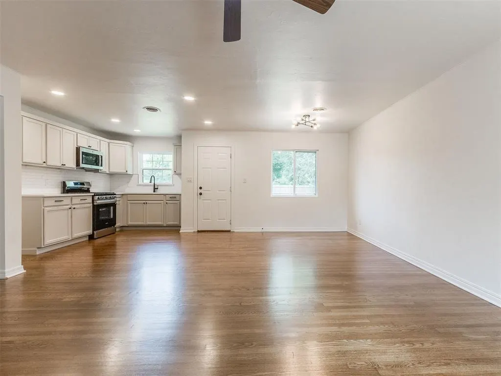Photo 34 — 2201 N Roff Avenue, Oklahoma City, OK 73107