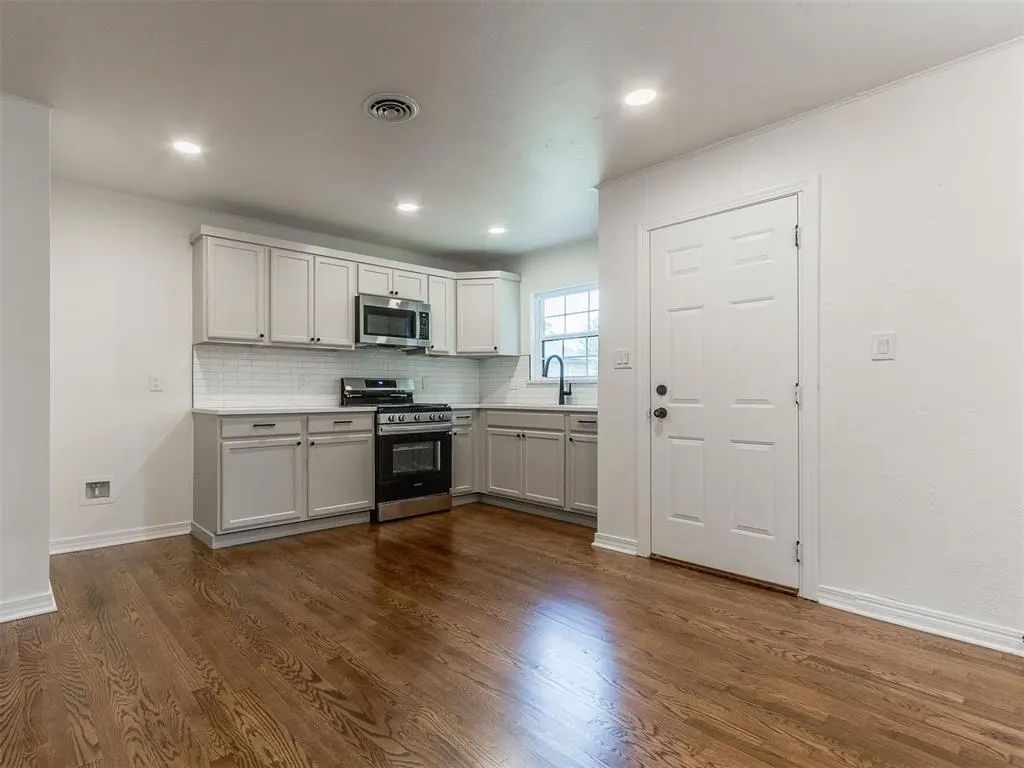 Photo 39 — 2201 N Roff Avenue, Oklahoma City, OK 73107