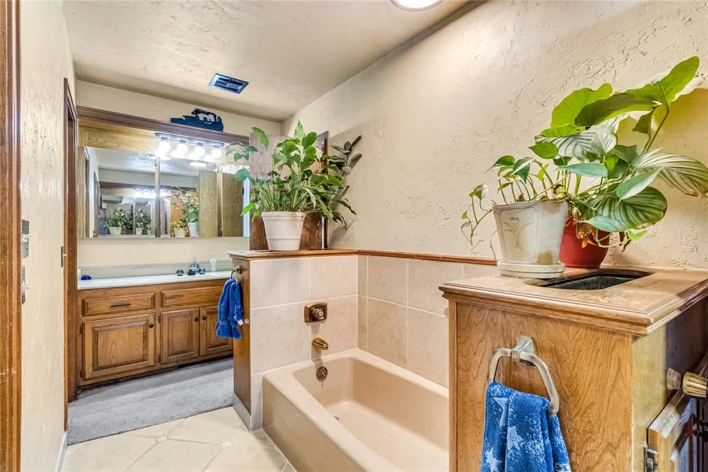 Photo 22 — 3040 SW 129th Street, Oklahoma City, OK 73170