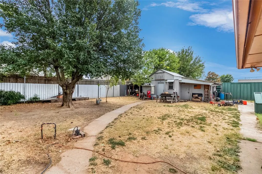 Photo 35 — 3040 SW 129th Street, Oklahoma City, OK 73170