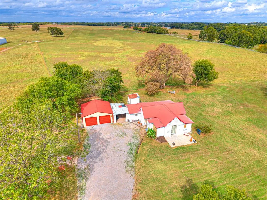 Front exterior — 10001 Duffy Road, Lexington, OK 73051