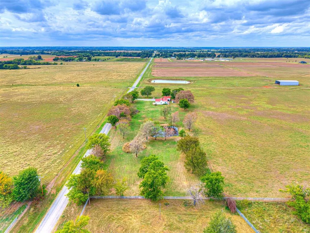 Photo 6 — 10001 Duffy Road, Lexington, OK 73051