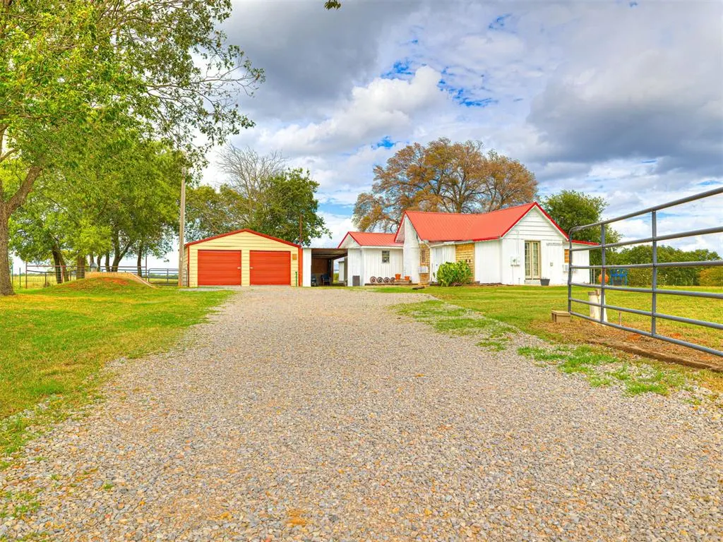 Photo 10 — 10001 Duffy Road, Lexington, OK 73051
