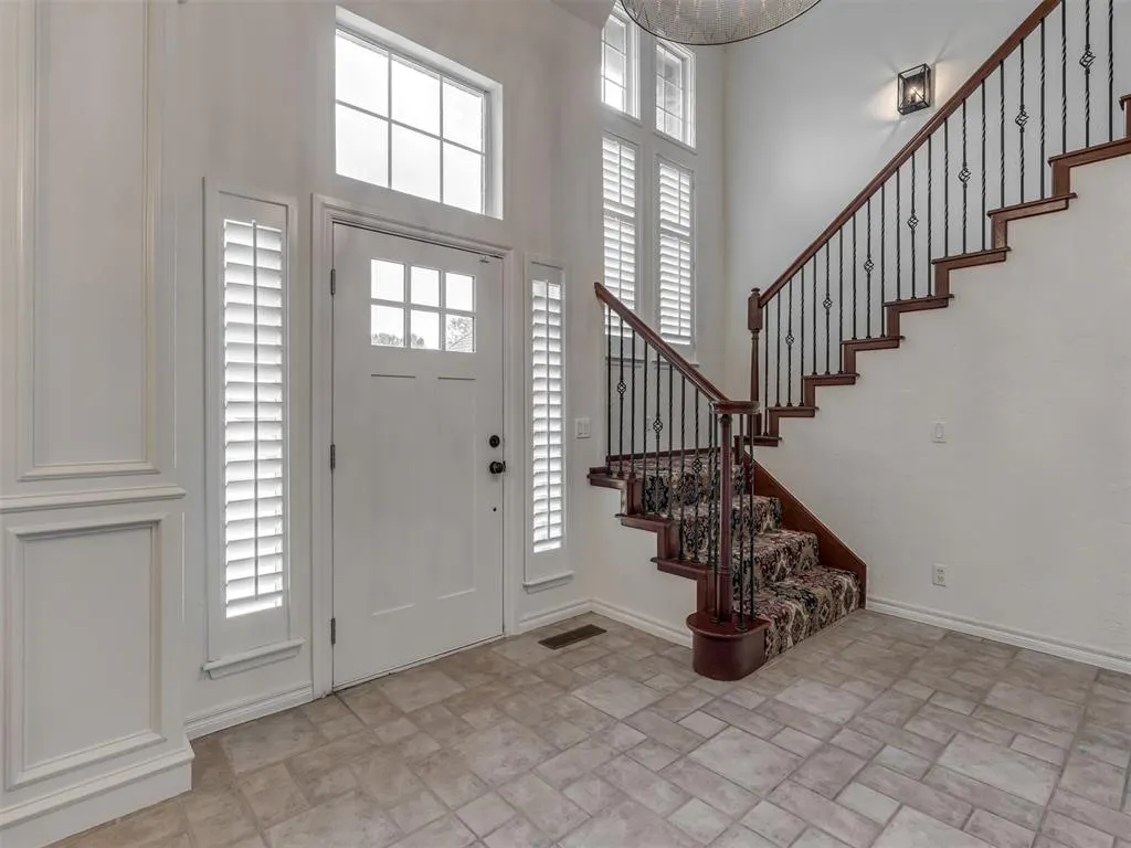 Photo 4 — 3641 Equestrian Court, Edmond, OK 73034