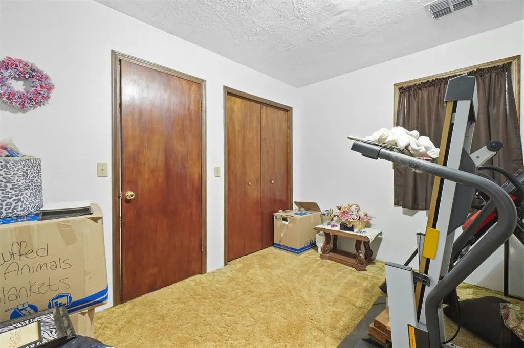 Photo 37 — 423 N Lowe Street, Hobart, OK 73651