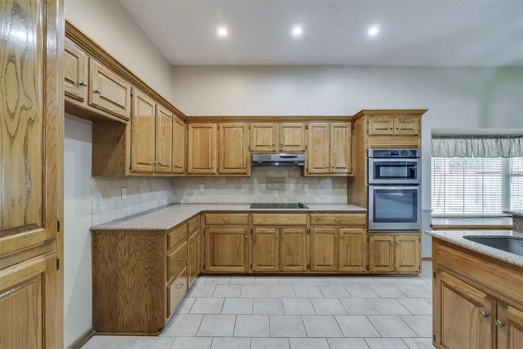 Photo 12 — 10013 Forest Lane, Midwest City, OK 73130