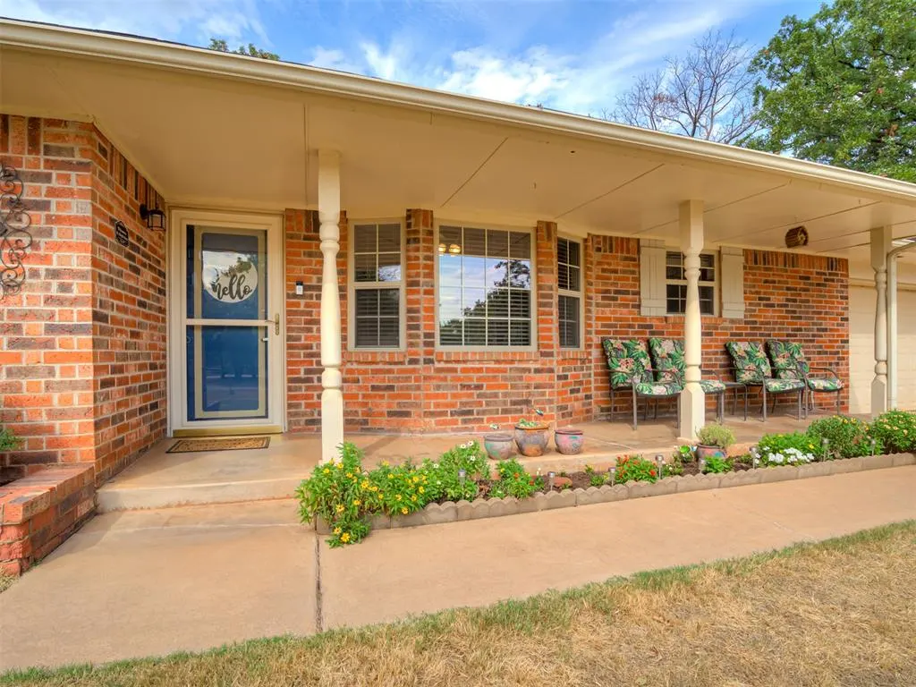 Photo 2 — 10125 Denise Road, Oklahoma City, OK 73165
