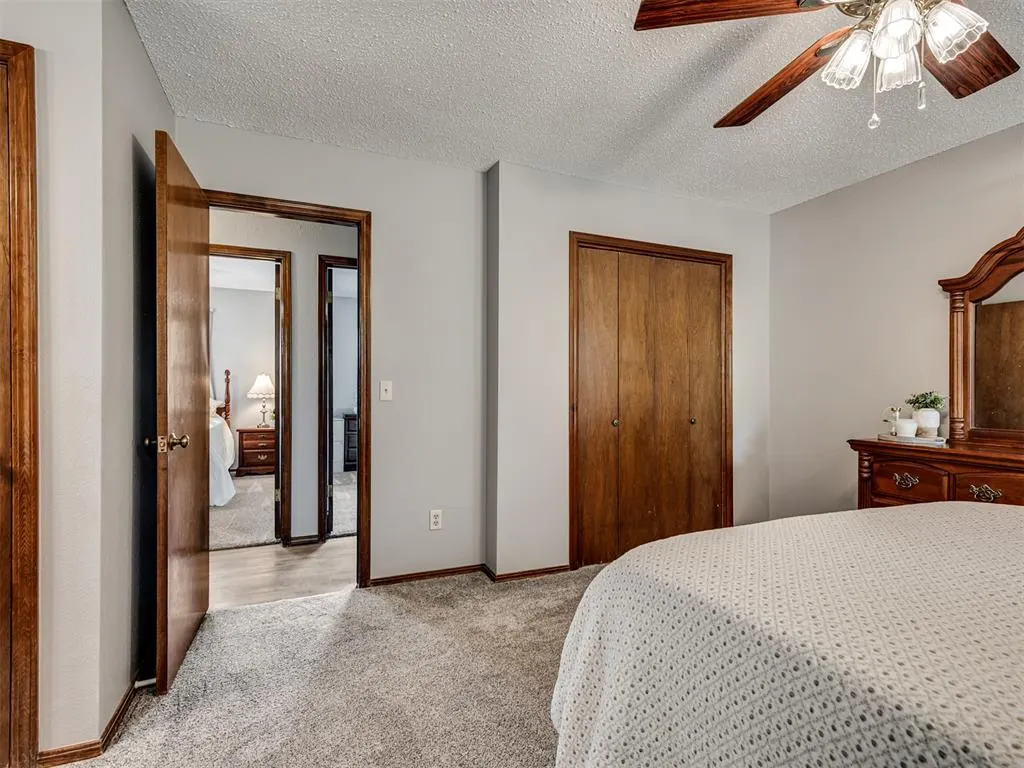 Photo 14 — 10125 Denise Road, Oklahoma City, OK 73165