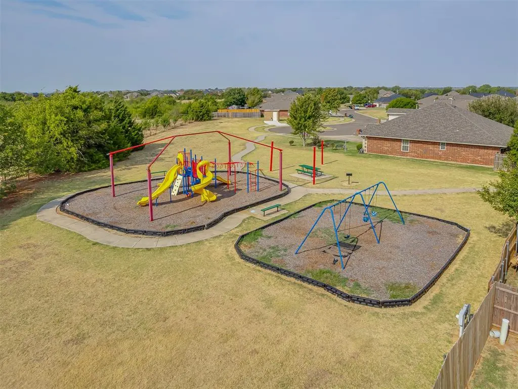 Photo 40 — 2200 Scissortail Landing Drive, Edmond, OK 73012