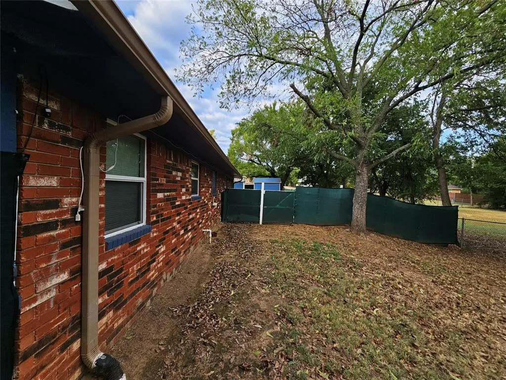 Photo 14 — 1417 S East Avenue, Pauls Valley, OK 73075