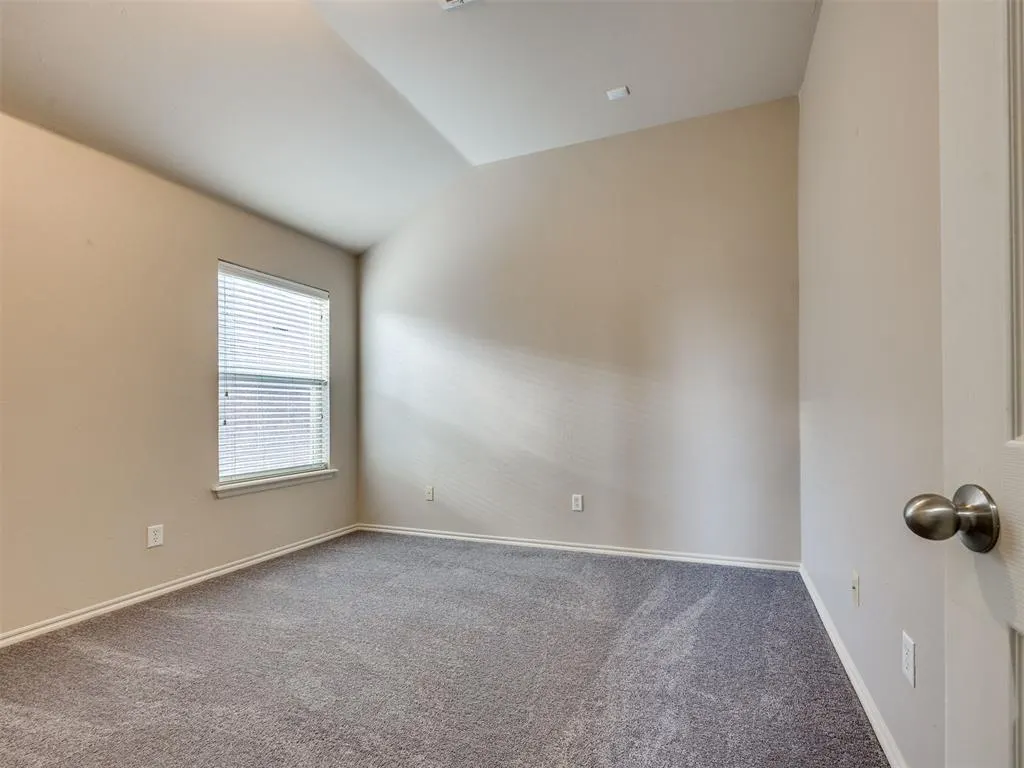 Photo 13 — 312 Lone Oak Drive, Norman, OK 73071