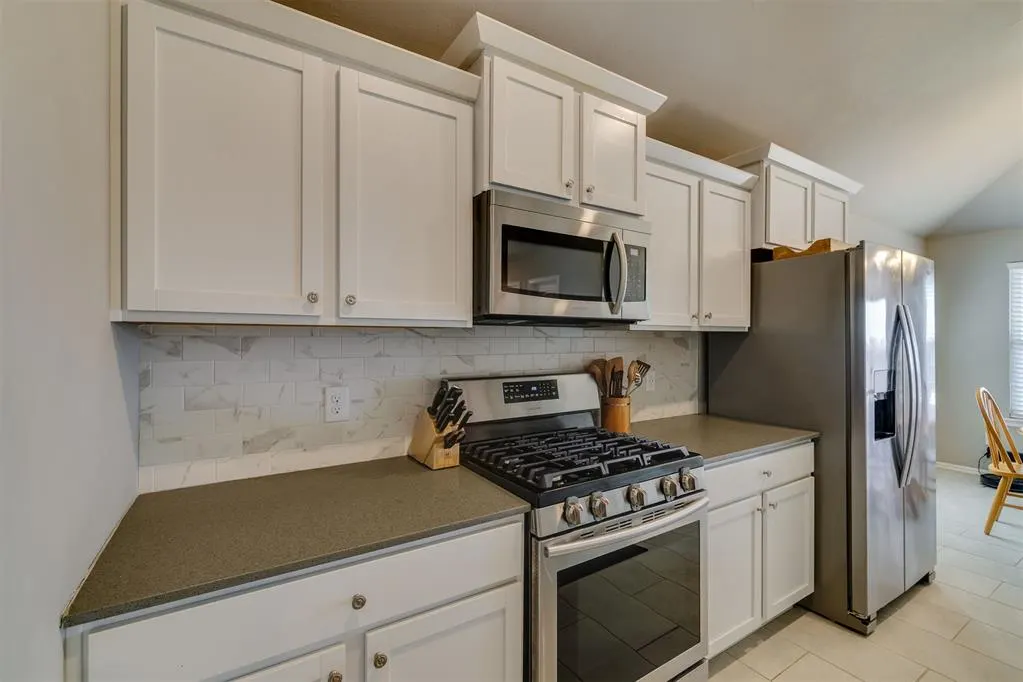 Photo 14 — 19601 Brookville Drive, Edmond, OK 73012